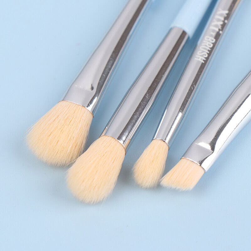 Set Of 4 Candy Makeup Brush Set, Portable Traveling Makeup Brush Set, Beauty Foundation Eye Shadow Tool Makeup Brush Set, Cosmetic Brushes Kit with PVC Case Set Of 4 Candy Makeup Brush Set, Portable Traveling Makeup Brush Set, Beauty Foundation Eye Shadow Tool Makeup Brush Set, Cosmetic Brushes Kit with PVC Case